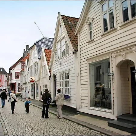 Leilighet 3 Bedroom - Perfect Location - Harbour-train-bus-citycenter *