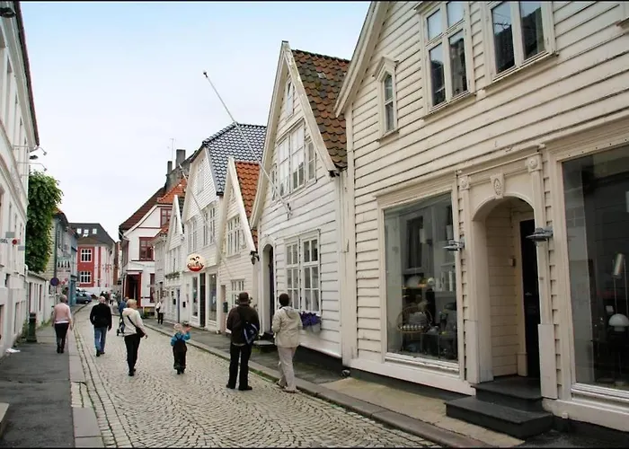 Leilighet 3 Bedroom - Perfect Location - Harbour-train-bus-citycenter *