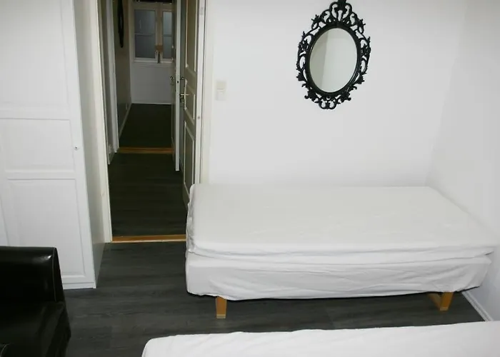 3 Bedroom - Perfect Location - Harbour-train-bus-citycenter Берген